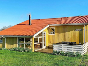 Pretty Holiday Home in Hemmet with Sauna